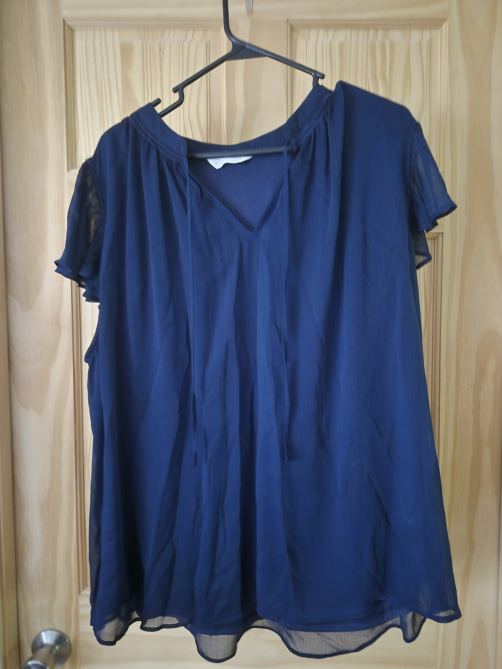 LC Lauren Conrad Navy V-Neck Short Flutter Sleeve Blouse